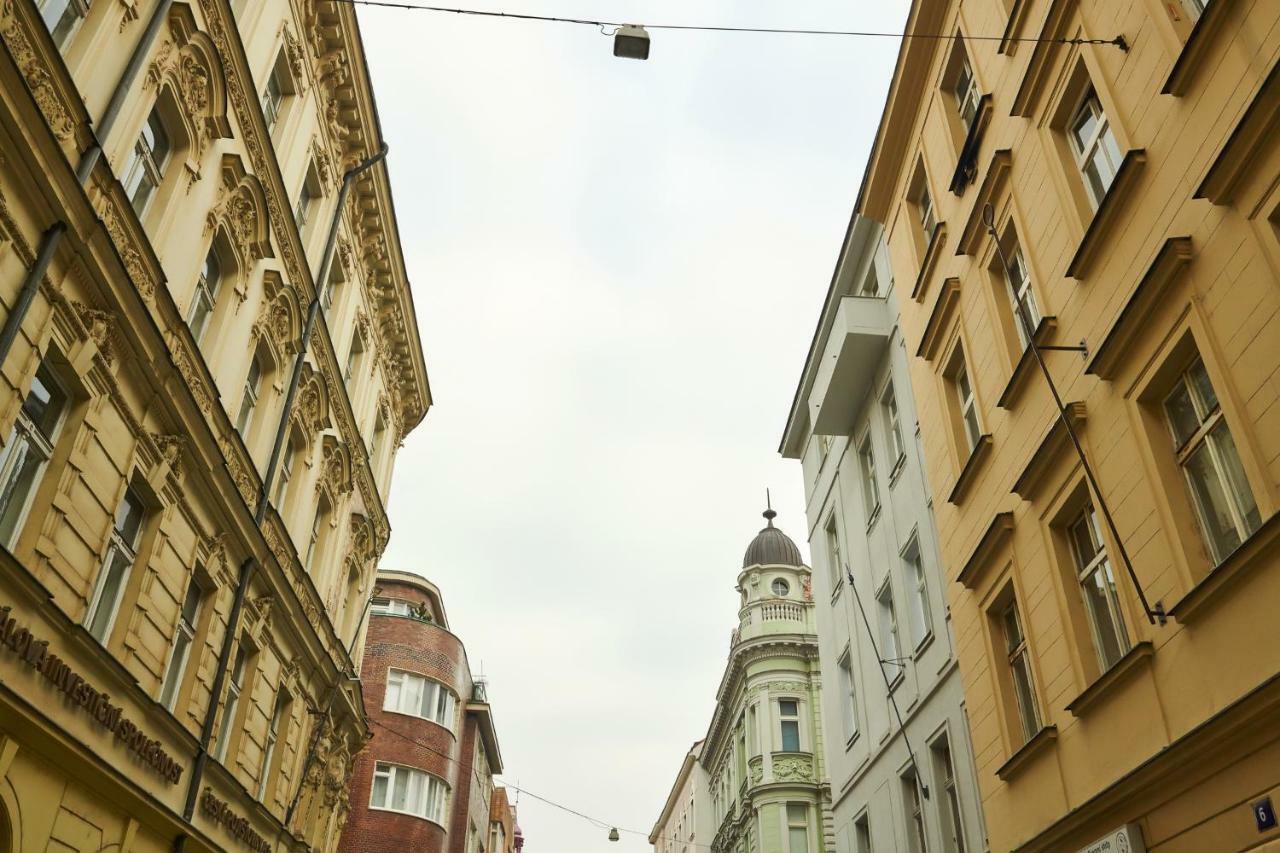 Lovely Apartments Heart Of Prag Exterior foto